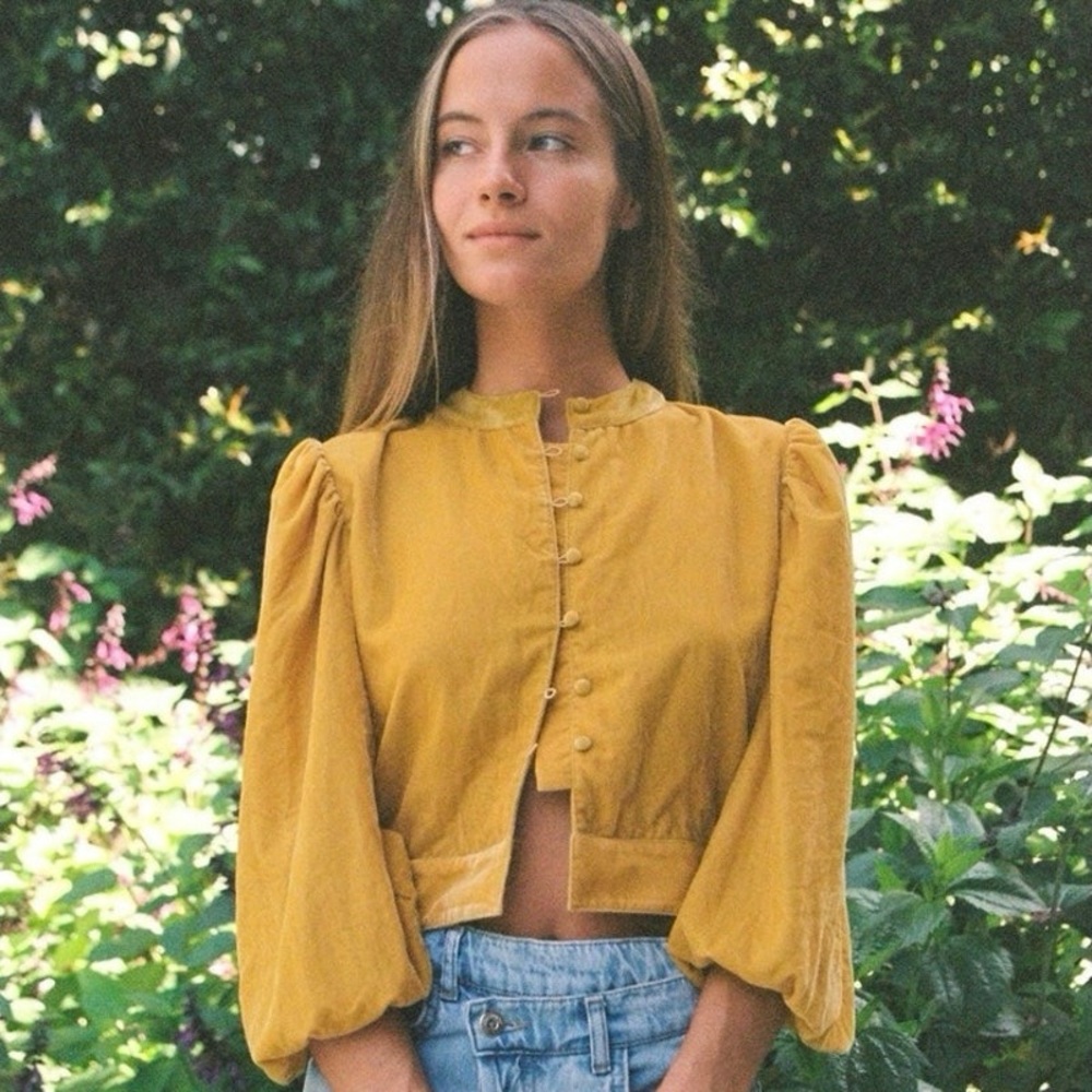 NWT Maia Bergman Cardi Button-up Top Blouse - Dijon Yellow Gold - medium